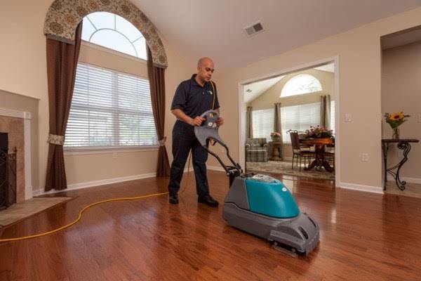Tile and grout cleaning services